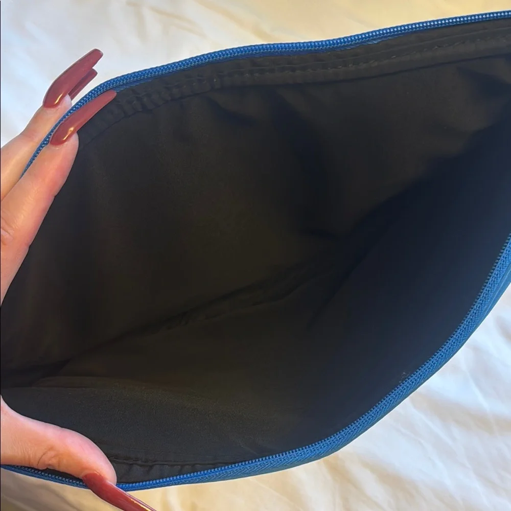 Victoria's Secret Blue LOVE PINK Sleeve